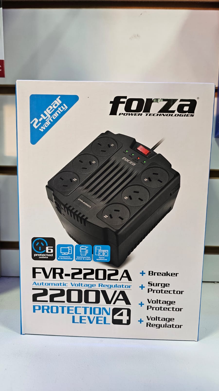 Estabilizador FORZA 2200VA