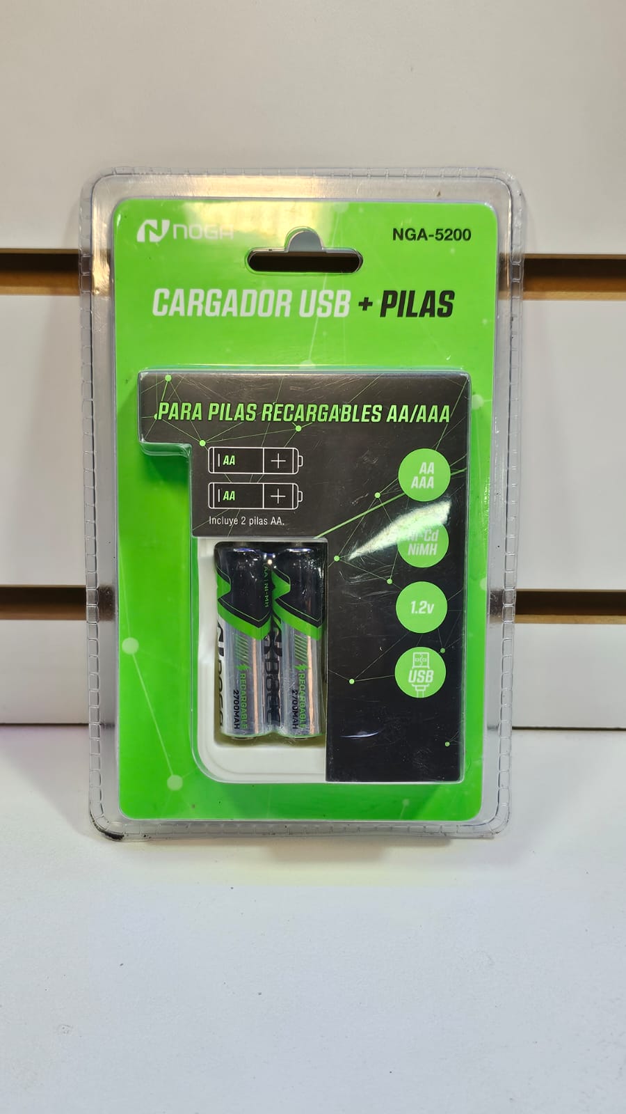 Cargador Pilas recargables AA/AAA Noga con 2x AA