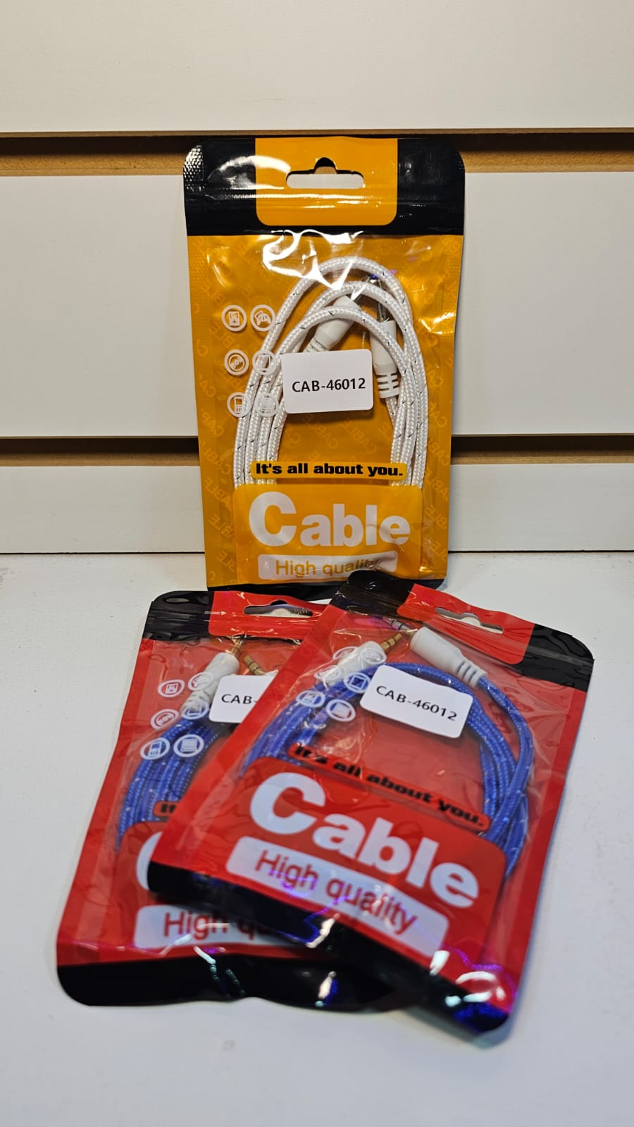 Cable Auxiliar  Plug-Plug 3.5mm 1m