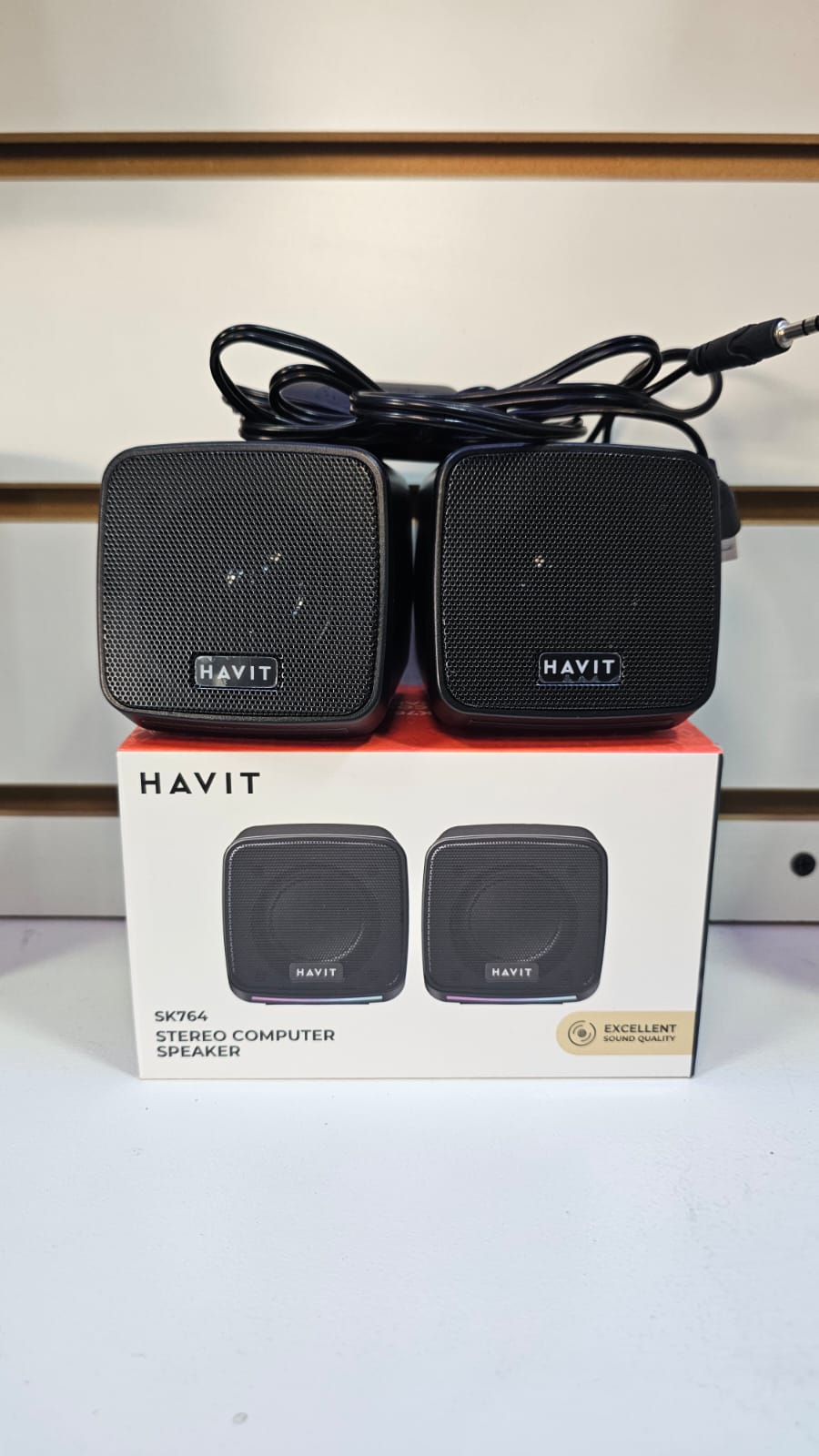 Parlantes PC 2.1  USB HAVIT SK764